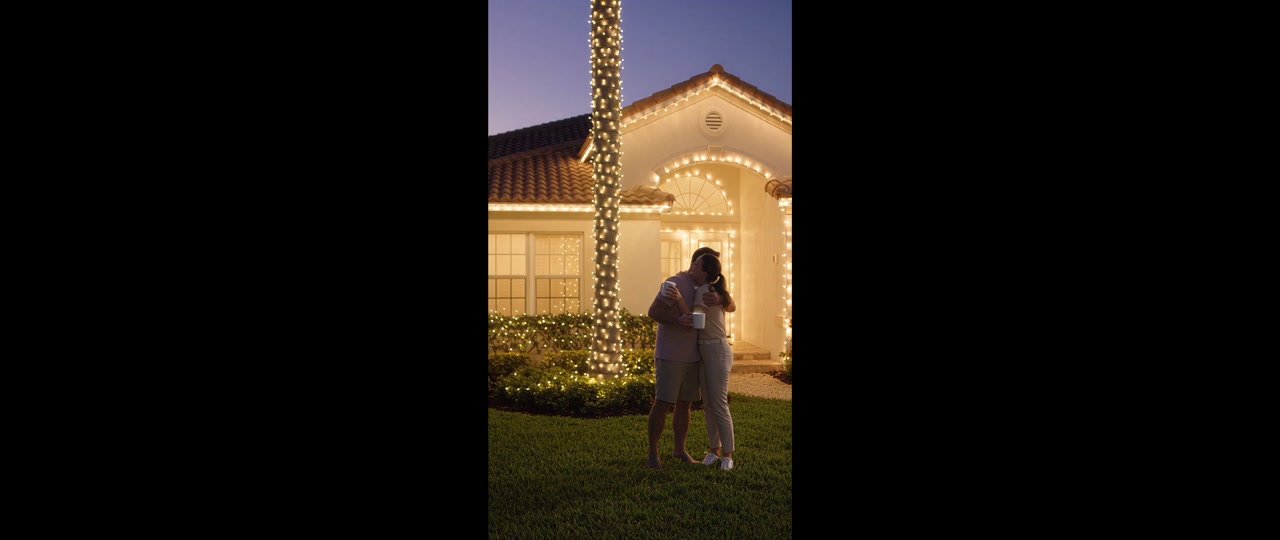 From a decorating tangle to a warm white glow